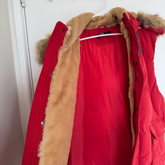 Jordan Craig Legacy Men's Yukon Fur Lined Hooded Puffer Vest in red 4XL - Picture 10 of 11